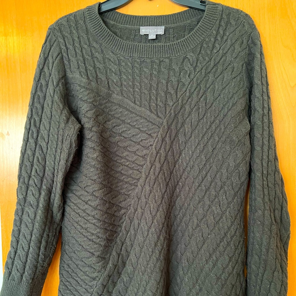 Forest green cable knit sweater.  Very good condition.